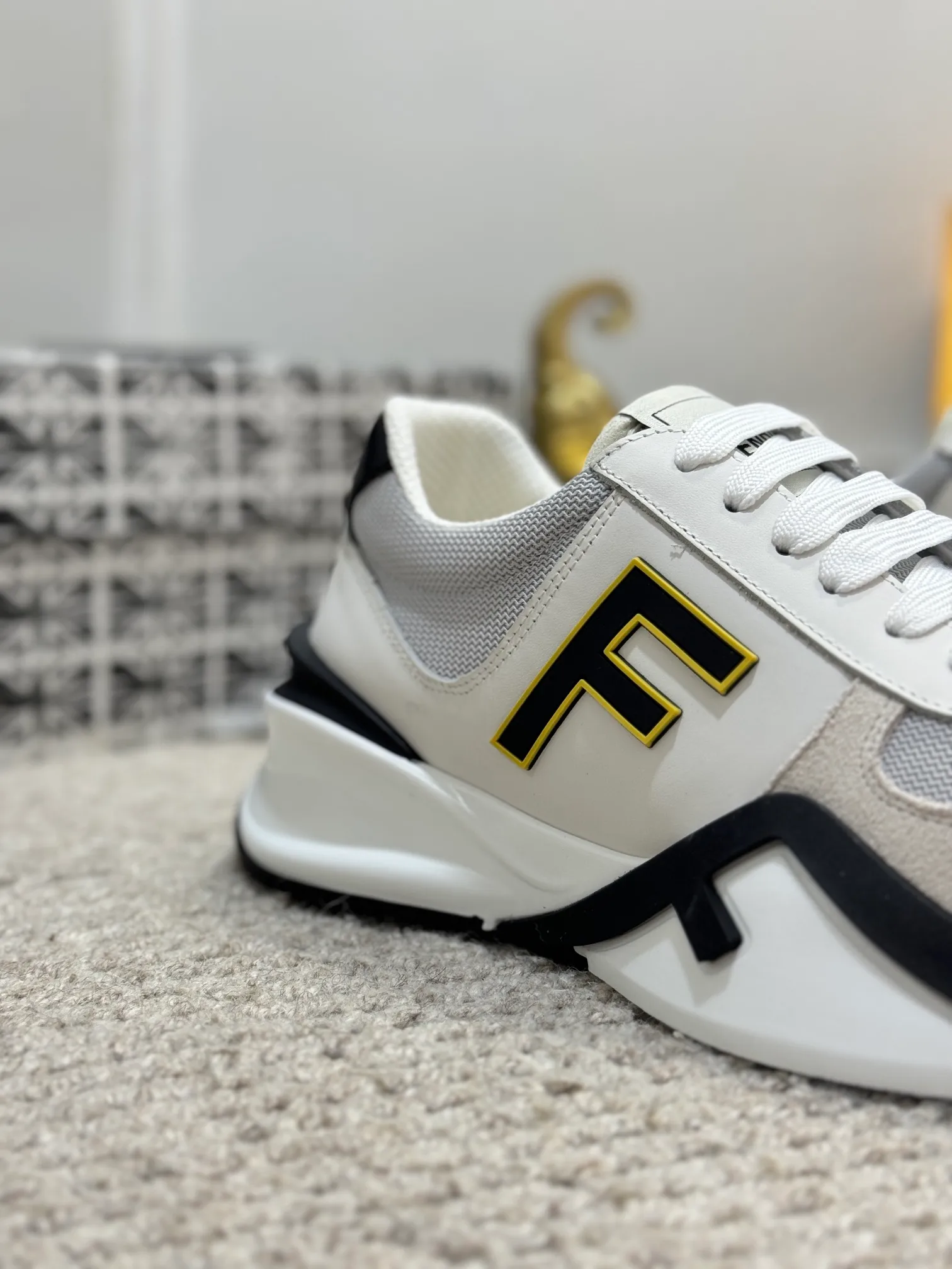 Men's men's shoes 💰520 [New style] 🦥🦥 Original quality - Fendi ◾️▫️F D🆕 Spring and summer new men's slip-on sneakers, with elastic straps, side zippers, and corrugated soles engraved with F. Embossed Fendi Flow lettering on the heel. Mixed material of high-tech fabric and black suede. FF graphic tongue. Ultra-light and wear-resistant EVA sole. Size: 38-44 (45 customized